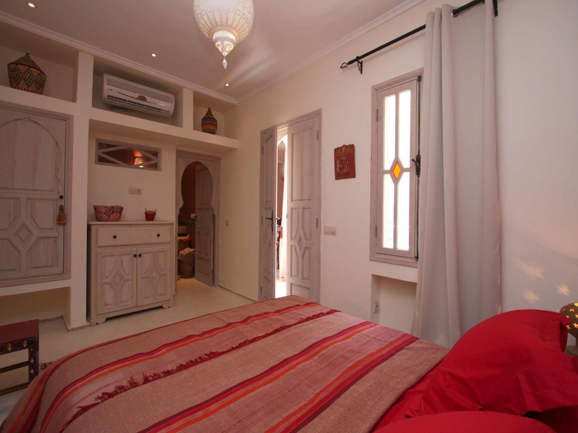 Riad Tahani Марракеш Экстерьер фото