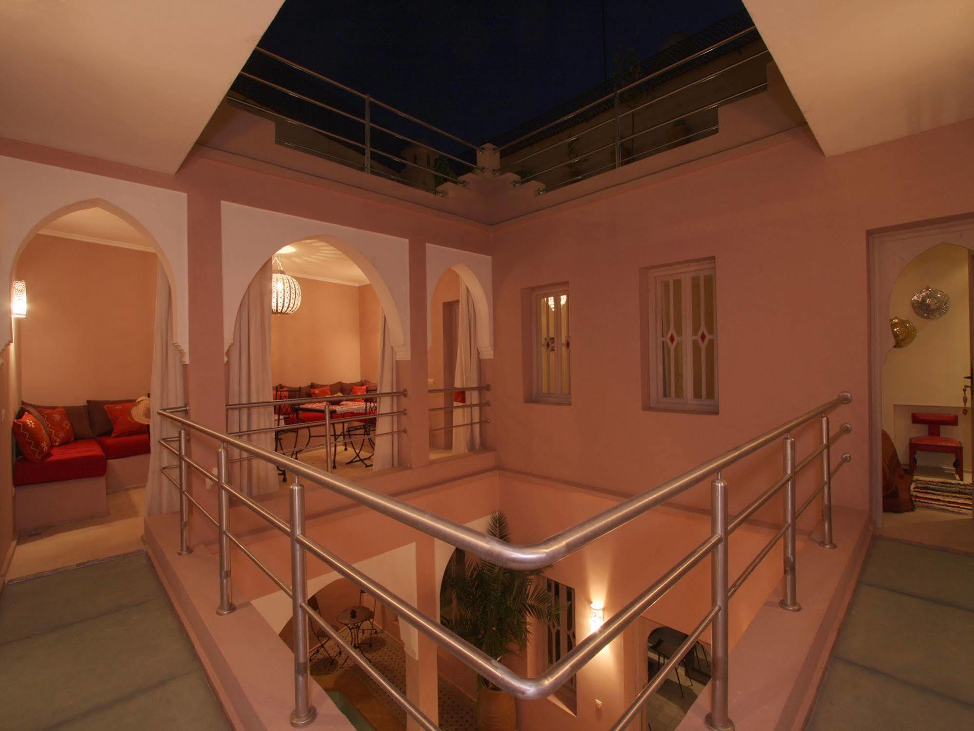 Riad Tahani Марракеш Экстерьер фото